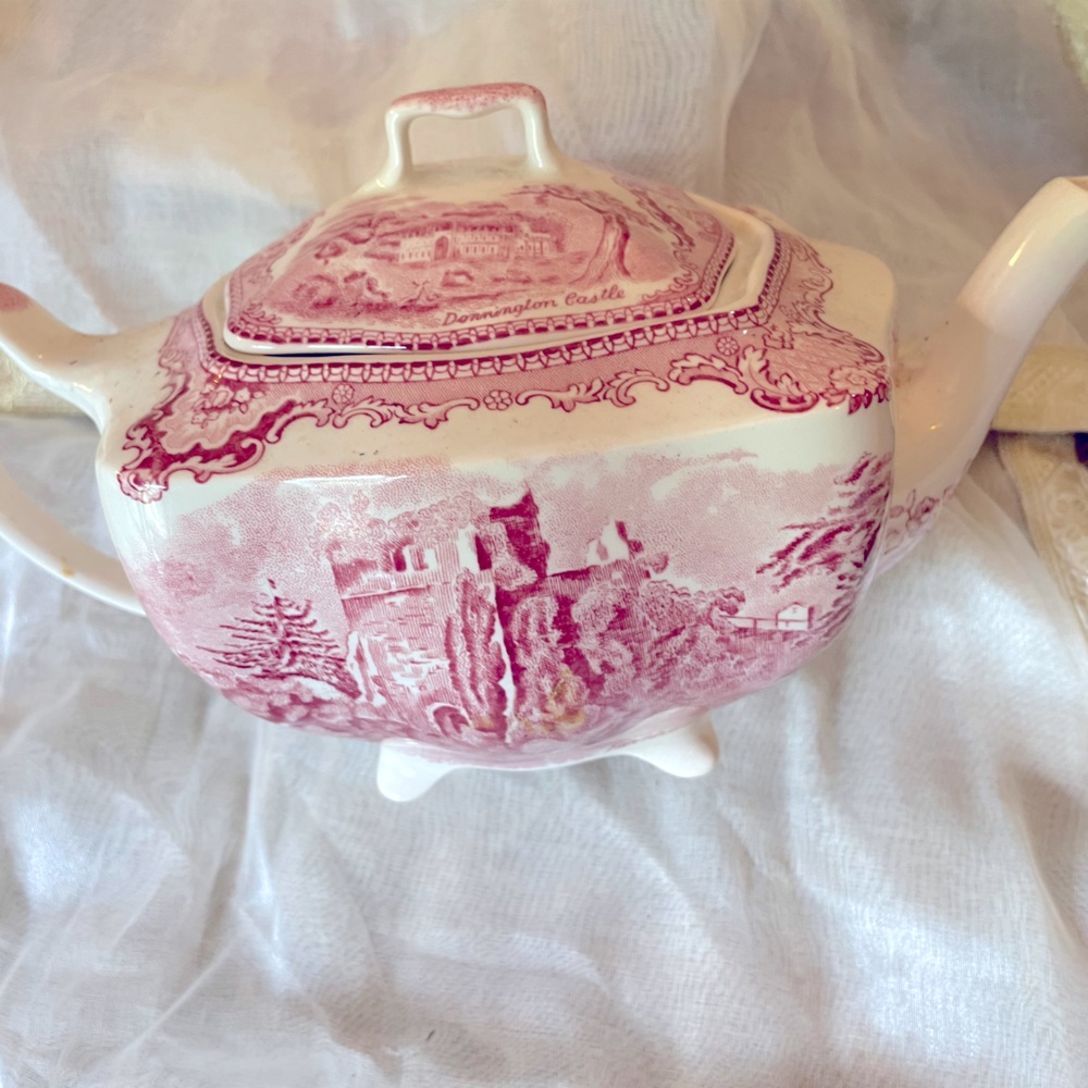 Johnson Bros Old British  Castle Tea Pot